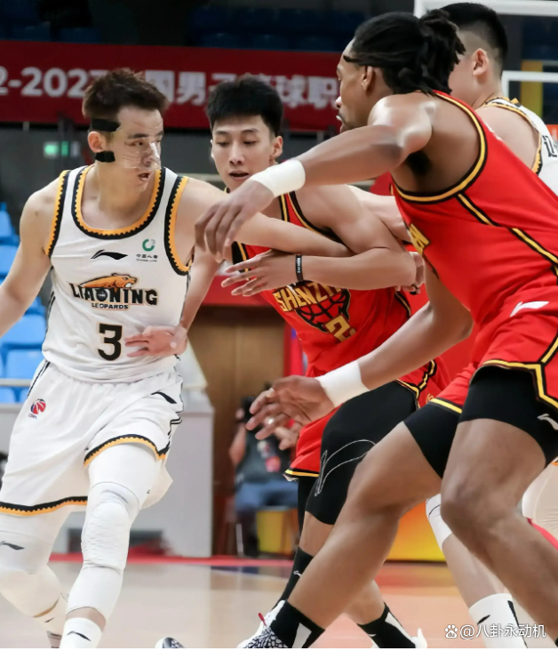 haixing sports-关键时刻深圳男篮备战CBA常规赛,回应争议细节曝光,媒体盛赞,心理建设被强调-haixing sports