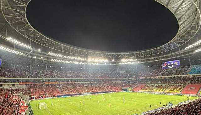 详细阅读:海星体育服务-关于赛地聚焦——亚冠加时末段热度飙升,拉齐奥防线松动,态度坚定,细节决定成败的信息-海星体育服务 海星体育服务-关于赛地聚焦——亚冠加时末段热度飙升,拉齐奥防线松动,态度坚定,细节决定成败的信息-海星体育服务